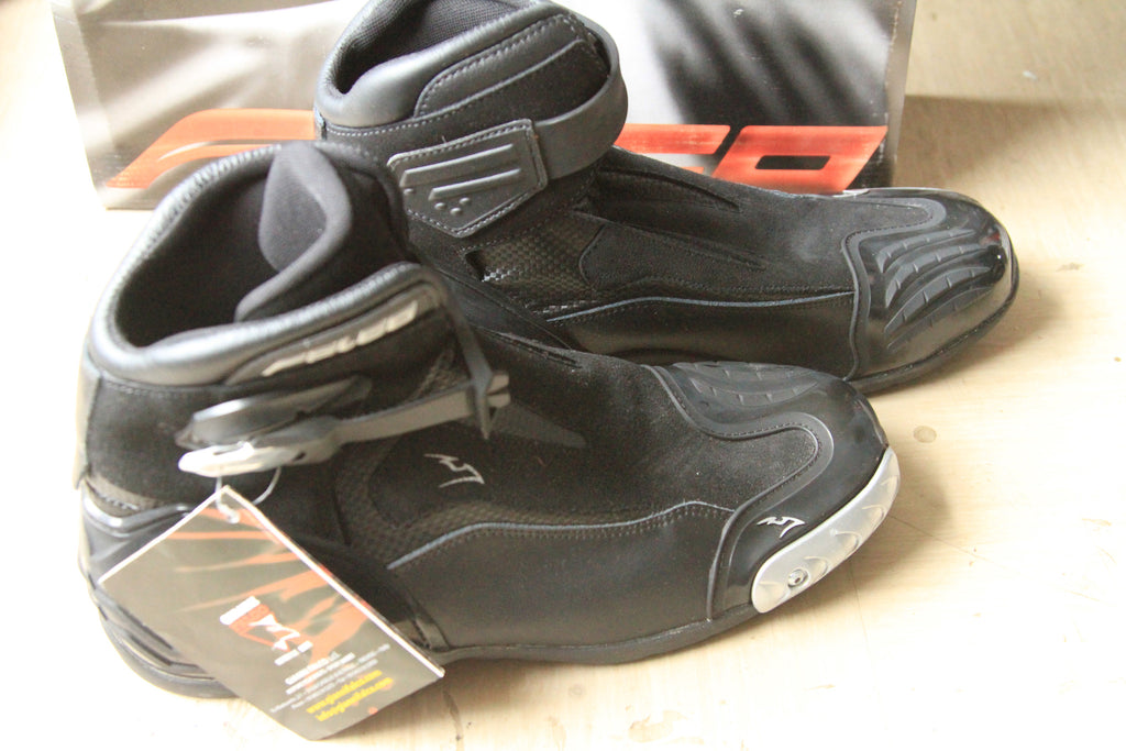 Falco hotsell boots motorcycle